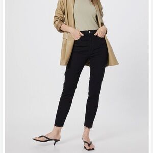 RE/DONE Originals High Rise Ankle Crop in Black